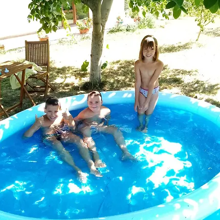 Holidey *